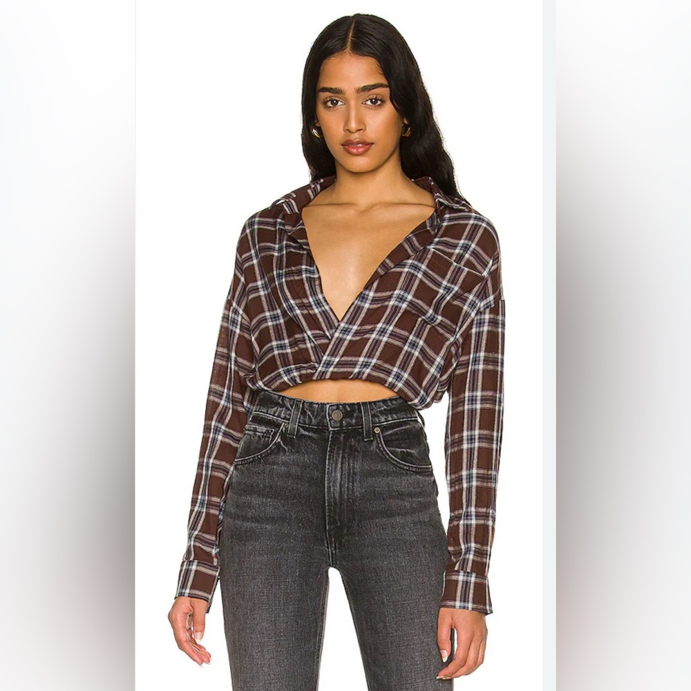 superdown Rae Crop Top in Brown Plaid